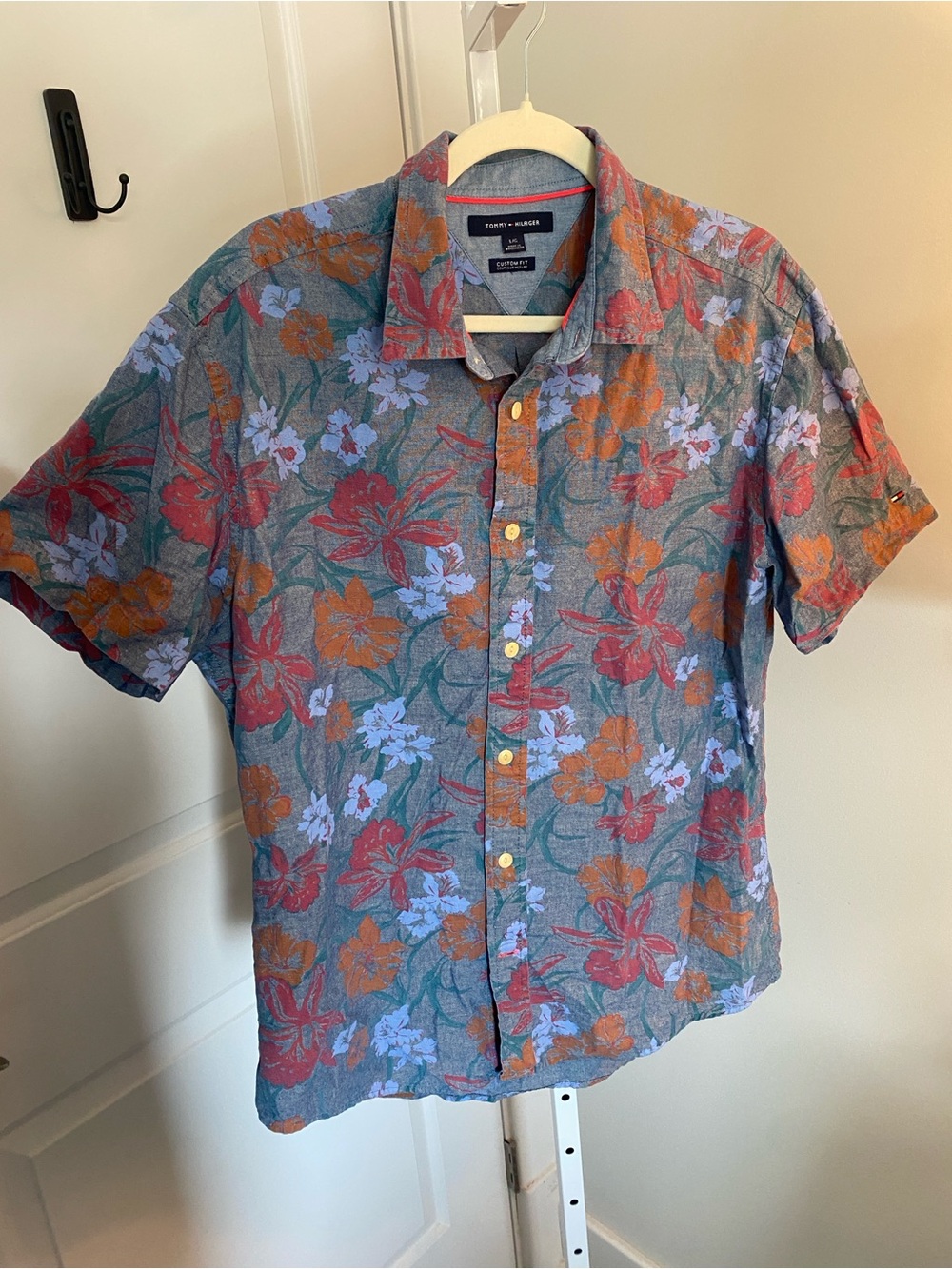 Tommy Hilfiger Short-Sleeve Floral Button-Down Shirt L